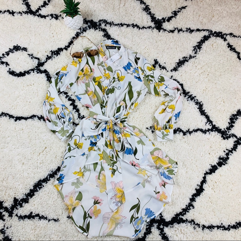 Spring floral tie sting dress on front